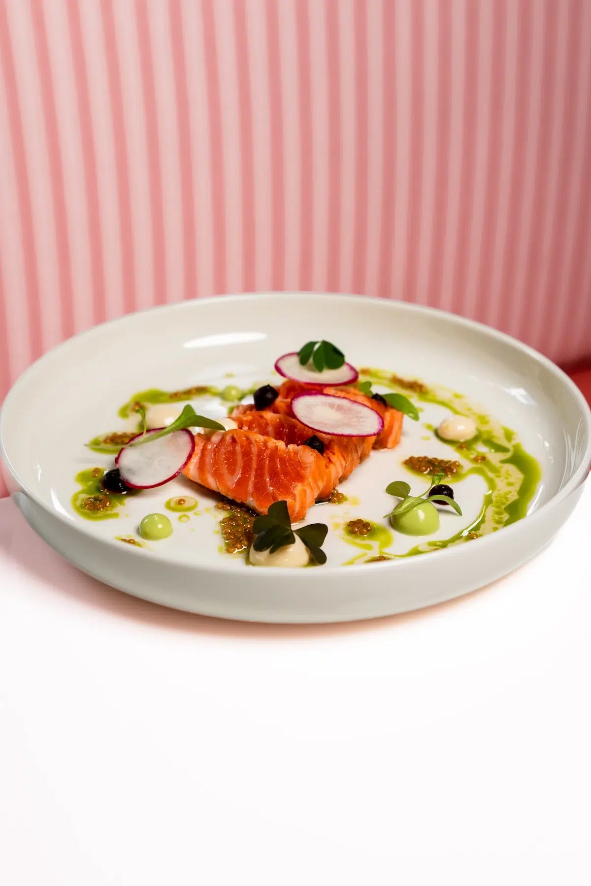 This is the Salmon Tataki from Mami Rose Restaurant located in EmSphere mall in Bangkok