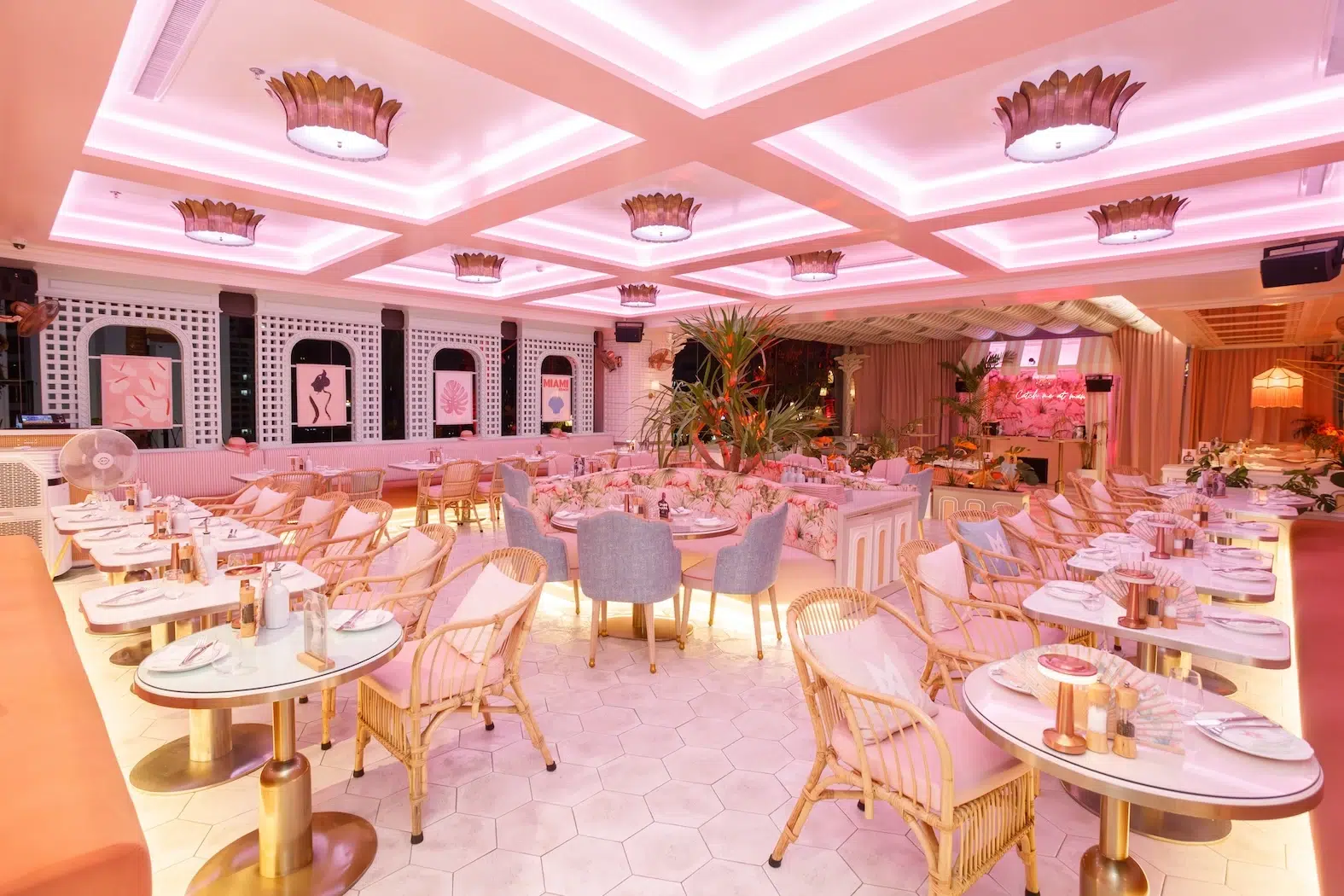 This is the indoor of Mami Rose restaurant with a bright light